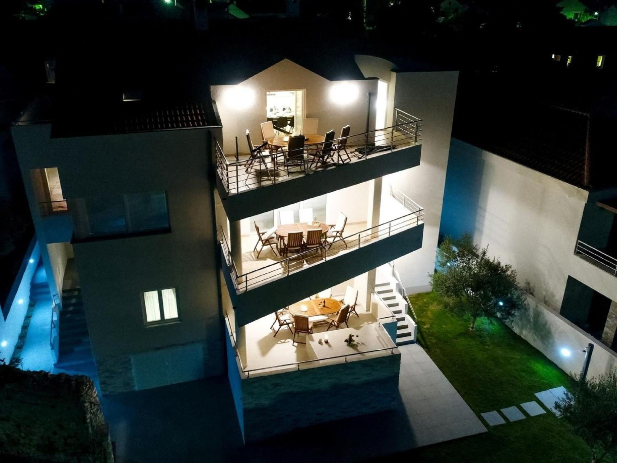 Modern Villa In Nin With Terrace Eksteriør billede